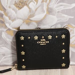 Coach Black Gold Wallet Credit Cards Floral Flowers Rivets F39125 Zip Around